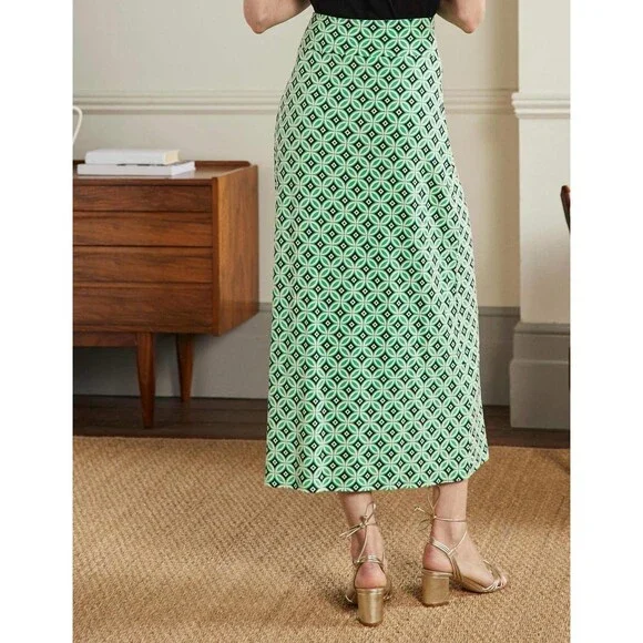 Boden Green Patterned Midi Skirt - Picture 3 of 11